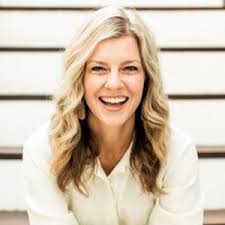 Break Up with What Broke You: How God Redeems and Rewrites Your Story:  Christian Bevere: 9780800742133: Amazon.com: Books