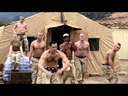 Последние твиты от matt mcgorry (@mattmcgorry). Soldiers Hollaback Girl J Bennet Orange Is The New Black Season 3 Episode 2 Oitnb S03e02 Youtube