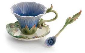 Top 11 Modern Tableware Design Trends 2013 Adding Unique Flavor To Stylish Table Setting Unique Tea Cups Tea Cup Collection Pretty Tea Cups