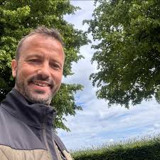 Is it posible to by football tickets for Bogata team?