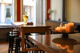 Viu a flor pra vender pois fechou sinal / perguntou pro amigo como seu. Casa Aberta Open Bar Food House Home Foz Do Douro Porto Portugal Menu Prices Restaurant Reviews Facebook