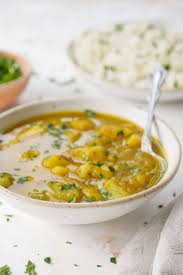 Aloo Curry Indian Potato Soup Instant Pot And Stovetop My Heart Beets In 2020 Aloo Curry Easy Indian Recipes Indian Food Recipes