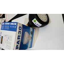 Kami merupakan perusahaan yang berdiri sejak tahun 2000 bergerak dalam industri lampu panggung, lampu moving head, dmx light controller, lampu laser panggung, lampu par led, mesin efek. Jual Lampu Led Par 30 Untuk Butik Toko Benelux Led Indonesia Jakarta Indotrading