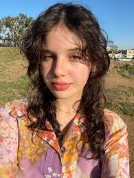 Pin By Adriana Rodriguez Flores On Cylia Marti Chasman In 2021 Hair Again Cool Hairstyles Pretty People