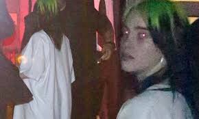 Billie Eilish Rocks Gucci Ensemble And Green Hair While Celebrating Her 18th Birthday In Hollywood Daily Mail Online