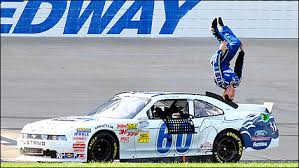 In a stunning decision, nascar driver carl edwards is retiring from the sport less than two months after nearly winning his first cup championship. Nascar Carl Edwards Is The Leading Domino To Fall In Nascar S Silly Season Car News Auto123