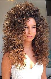 Pin On Coiffure Longue Frisee