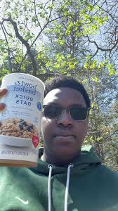 Ducks & Geese love Oats #bowlandbasket #oats #jamaicantiktok #ducks #geese