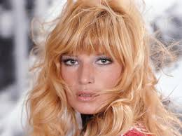 In 1974 the actress appeared in the movie of the famous director luis buñuel, who is considered to be the founder of the surrealistic direction in cinematography. Il Marito Di Monica Vitti Basta Fake News Non E In Una Clinica Svizzera Corriere It