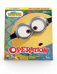 En esta divertida sala de operaciones tú eres el doctor así que debes de pensar y controlar cada uno de tus movimientos o el. Operando Minions Hasbro En Liverpool