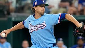 Jacob deGrom speaking about his future with the Texas Rangers