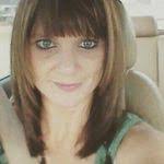 Lesa Boyett's Instagram, Twitter & Facebook