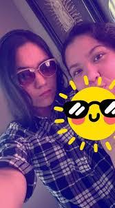 Gloria Deniz's Instagram, Twitter & Facebook