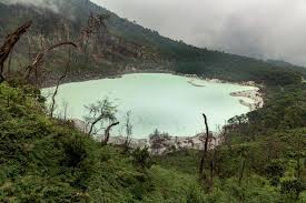 Marvel at the gorgeous kawah putih, a stunning volcanic crater lake south of bandung. Indonesia Alien Landscapes At Kawah Putih White Crater As A Day Trip From Bandung Chris Travel Blog Ctb Global