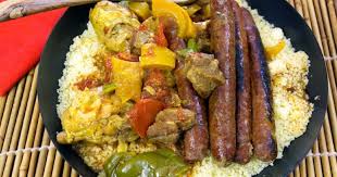 Le Couscous Royal Pour Flatter Les Papilles En 2020 Recettes De Cuisine Recettes Couscous Couscous