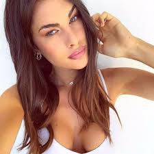 Valentino rossi (born february 16, 1979) is an italian motogp professional motorcycle racer who is a nine times world championship. Meet Moto Gp Star Valentino Rossi S Stunning New Model Girlfriend Taking Instagram By Storm