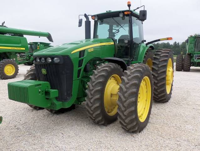 John Deere 8230 200 PTO hp Tractor