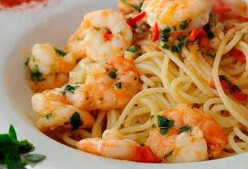 Una Deliciosa Receta De Pasta Con Camarones Comedera Com Receta Espagueti Con Camarones Pastas Con Camarones Recetas De Pastas