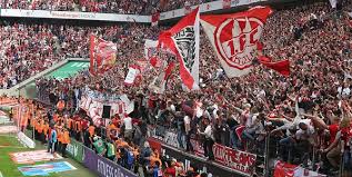 Fc köln, dessen aufgabe es ist, faninteressen gebündelt zu vertreten. 1 Fc Koln Darum Trennt Der Fc Die Sektoren Im Rheinenergiestadion Express De
