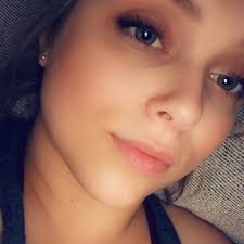 Hannah Mock (@hannermockie)