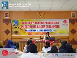 Dalam program kerja gugus ini, berisikan juga adart gugus, rencana kegiatan dan program, anggaran yang dibutuhkan, jadwal kegiatan dan lain sebagainya. Workshop Penyusunan Program Kerja Pusat Kerja Gugus Pkg Dinas Pendidikan Kabupaten Sleman