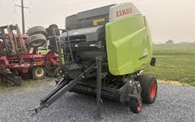Claas VARIANT 360 Baler