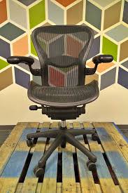 Maybe you would like to learn more about one of these? Refreshed Herman Miller Aeron Size B Carbon Mesh Office Furniture Chicago New Used Refurbished