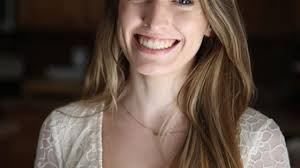 DOĞUŞTAN VAJİNASI OLMAYAN KADIN.