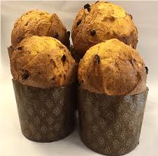 Christmas Mini Panettones Are Small Buns Made From Flour Milk Butter Salt Sugar Eggs Vanilla Panettone Recipe Cake In A Can Food