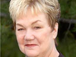 Susan Scarr's Instagram, Twitter & Facebook