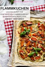 Flammkuchen Mit Karamellisierten Mohren Und Grunem Pesto Klara Ida Flammkuchen Rezepte Flatbread Pizza