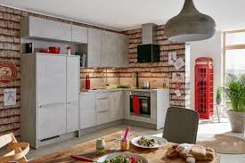 Stylische Eckkuche In Betongrau Eine Kuche Zum Wohlfuhlen Eckkuche Kuche Kuche Esszimmer