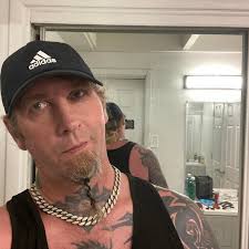 Jay Warner (@jay.warner.908) • Facebook