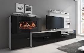 Die möbel sind so gestaltet, dass sie dir viel funktionalen stauraum bieten und dein wohnzimmer gleichzeitig gemütlich wirken lassen. Moderne Wohnwand Mit Elektrischem Kamin Mit 5 Kaufland De