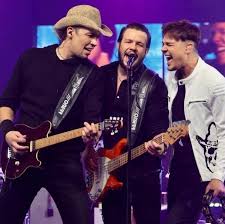 KLB: Kiko, Leandro e Bruno herdam dívida de R$ 1,4 milhão do pai