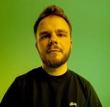 Mark Meeker's Instagram, Twitter & Facebook