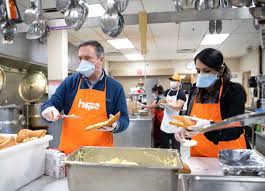 Today, kenney's favourability rating has fallen to less than 40 per cent — the second lowest among canada's premiers — down from 61 per cent in the summer of 2019. Jason Kenney On Twitter Minister Rajanjsaw Joined Me To Pitch In With Preparing Serving Lunch If You Can Please Contribute To Homeless Shelters Food Banks Other Groups Who Work With