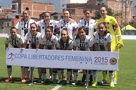 Comenzando el primer tiempo en la cancha número 2 del estadio monumental cayó el primer gol a los 7 minutos por antonia alarcón. Colo Colo Femenino Gano Y Se Instalo En Semifinales De La Copa Libertadores Emol Com