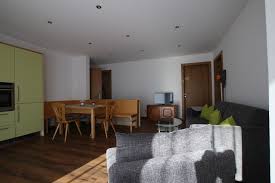Der uga express, sowohl lifthauptkasse und skischule liegen 300 meter von unserem haus entfernt! Elisabeth Appartements Damuls
