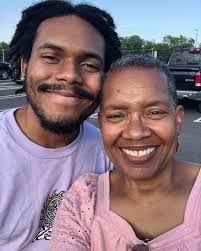 Debra Sledge's Instagram, Twitter & Facebook