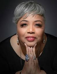 Eileen Sacks's Instagram, Twitter & Facebook