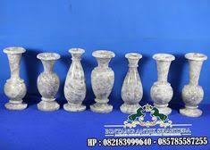 Vas bunga adalah sebuah wadah terbuka yang dapat diisi dengan serangkaian bunga. 35 Ide Hiasan Ruang Tamu Hiasan Patung Marmer Onyx