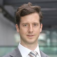 Grateful and honoured to have received the Imperial "Outstanding Alumni  Award" at the Business School's 25th Anniversary event recently!