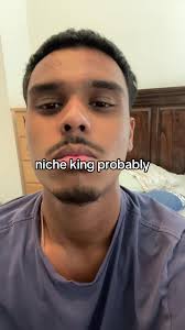 Louis Underscore Vega