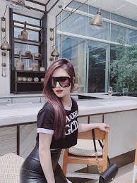 Trong 1 livestream trước đó không lâu, nathan lee chia sẻ: HÆ°Æ¡ng Tram Am Tháº§m Vá» Viá»‡t Nam Ä'á»ƒ Lá»™ Than Hinh La Cau Tráº£ Lá»i Cho Nhá»¯ng Nghi Ngá» Sang Má»¹ Sinh Con