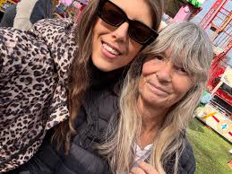 ❤️ All the fun at the fair today ❤️ Total chaos x1000 but lots of fun 🤣☺️  @emily_sadler1