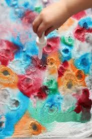 One of the major focuses in kindergarten is for the kids to learn to complete tasks entirely on their own. Baking Soda And Vinegar Fizzing Colors Experiment Happy Hooligans