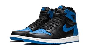 Air Jordan 1 Retro High Og 2017 Royal 555088 007 In 2020 Air Jordans Air Jordans Retro Jordans