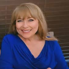 Doris Irving's Instagram, Twitter & Facebook