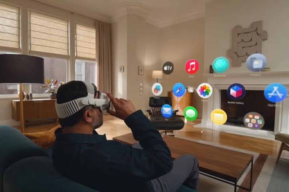 Apple Vision Pro Spatial Computer view 5